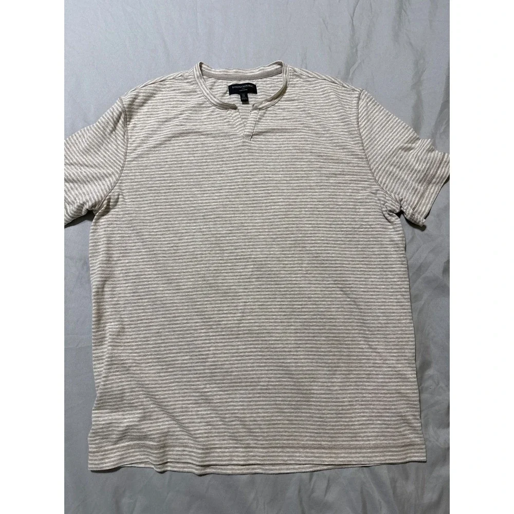 Banana Republic‎ Tall XL Linen-Blend Notch-Neck Striped T-Shirt